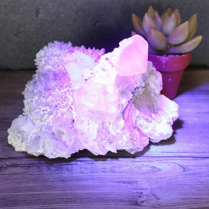 楽天市場】光る カルサイト ピンクマンガンカルサイト 原石 天然石