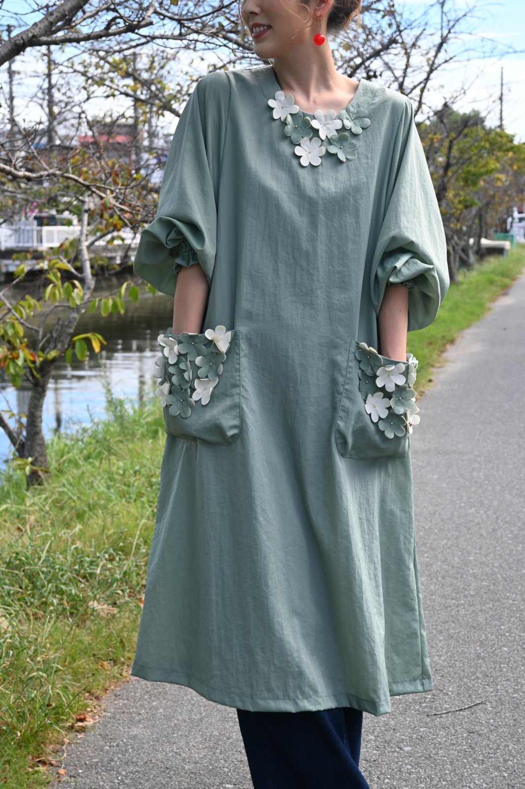 楽天市場】再入荷 正規販売代理店さえらポテチーノ エプロン黒グリーン