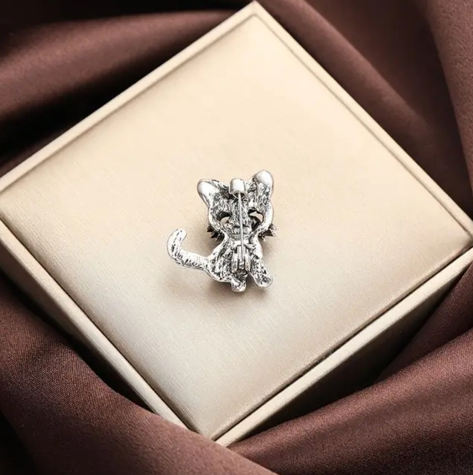 楽天市場】猫のブローチ キャットブローチ 珍しいブローチ パーティ