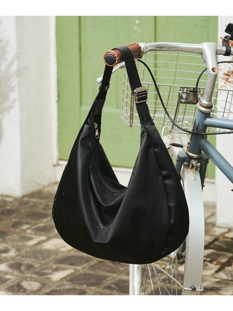 楽天市場】《3/4~価格改定》クラウズナイロンラウンドビッグショルダー