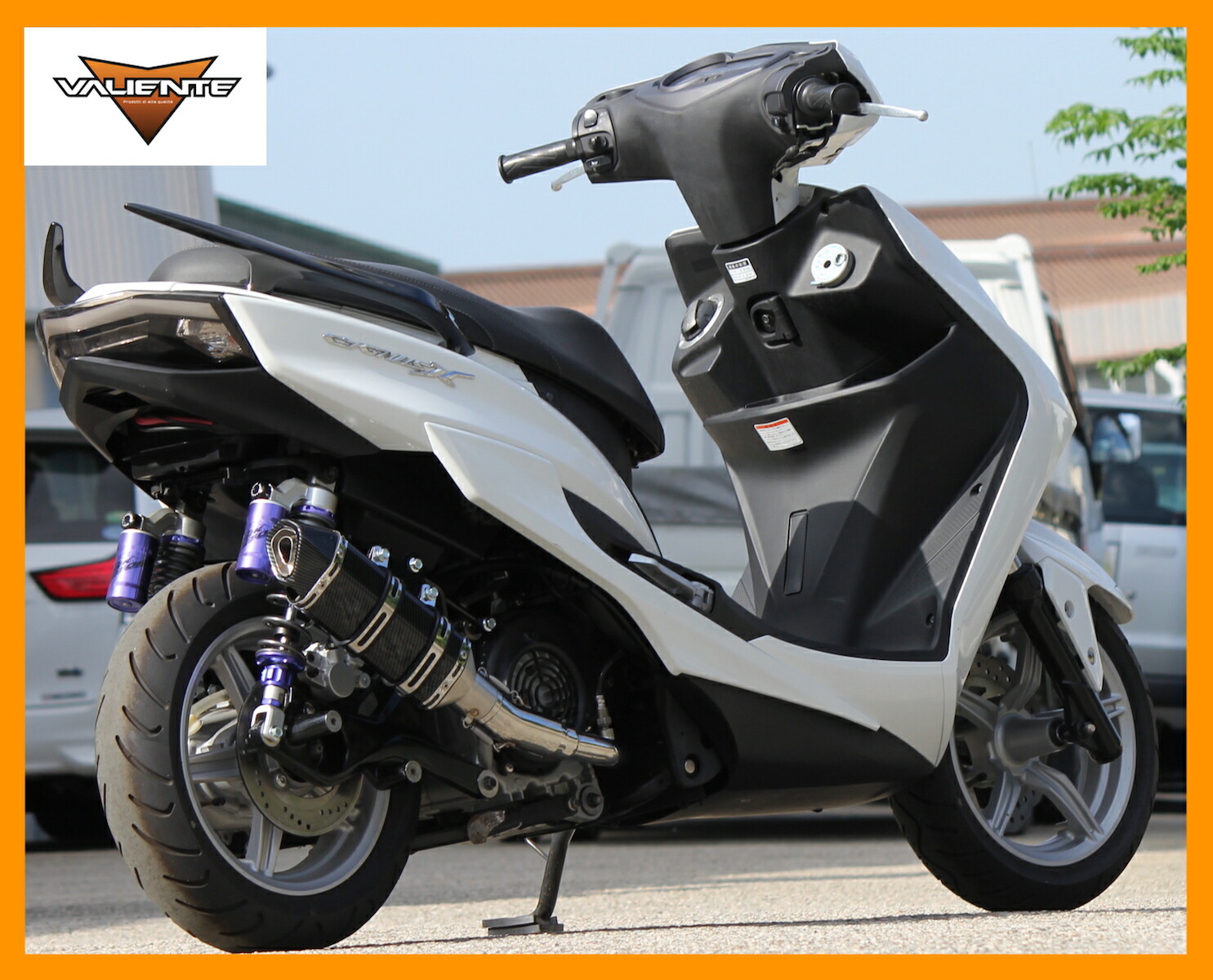 楽天市場】シグナスX バイクマフラー 4型 5型 SR EBJ-SEA5J 2BJ-SED8J