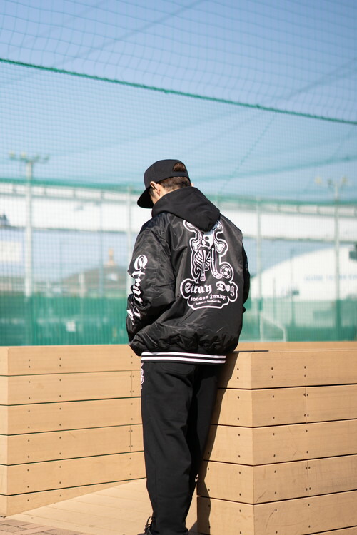 楽天市場】soccer junky サッカージャンキー STRAY DOG スタジアム