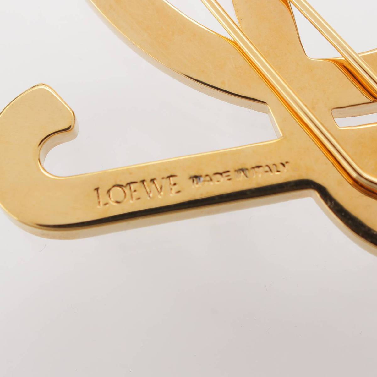 楽天市場】【ロエベ】Loewe Lロゴ Fパール ピンブローチ コサージュ