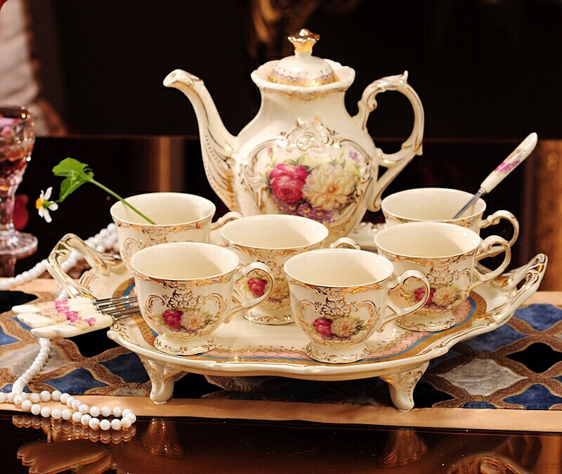 Sky 星を紡ぐ子どもたち 花笑むティーセット ピンバッジ ピンバッジ 花