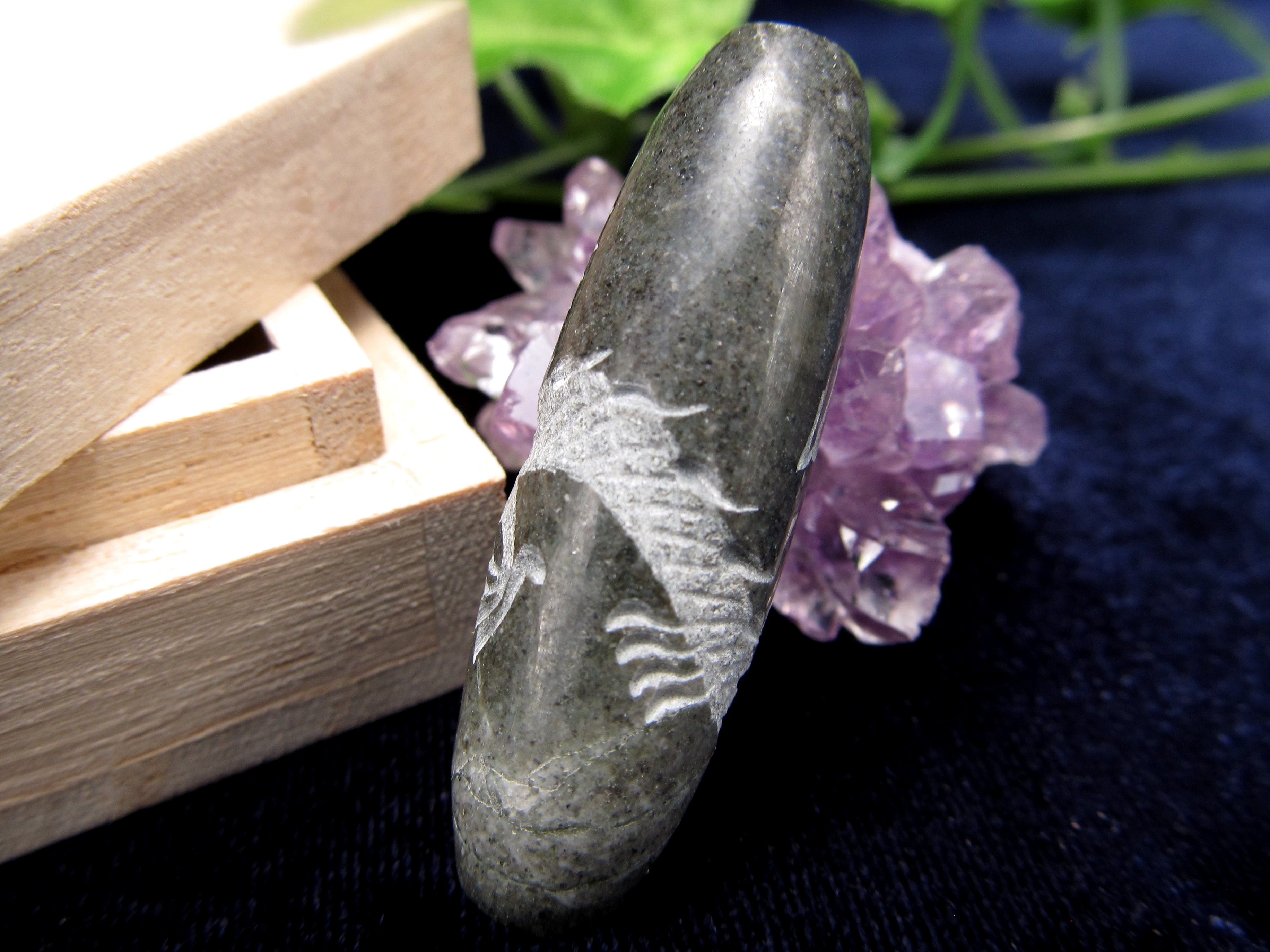 楽天市場】○究極の開運天珠【五本爪龍神彫り 天照石（てんしょうせき