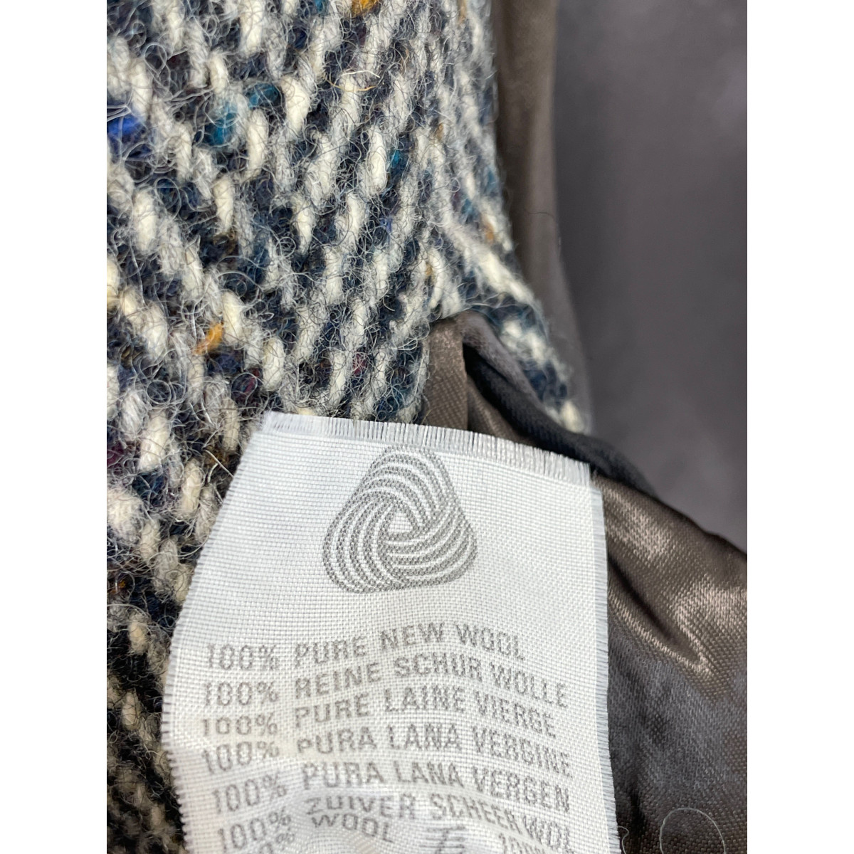 楽天市場】Aquascutum アクアスキュータム グレー ヘリンボーン IRISH