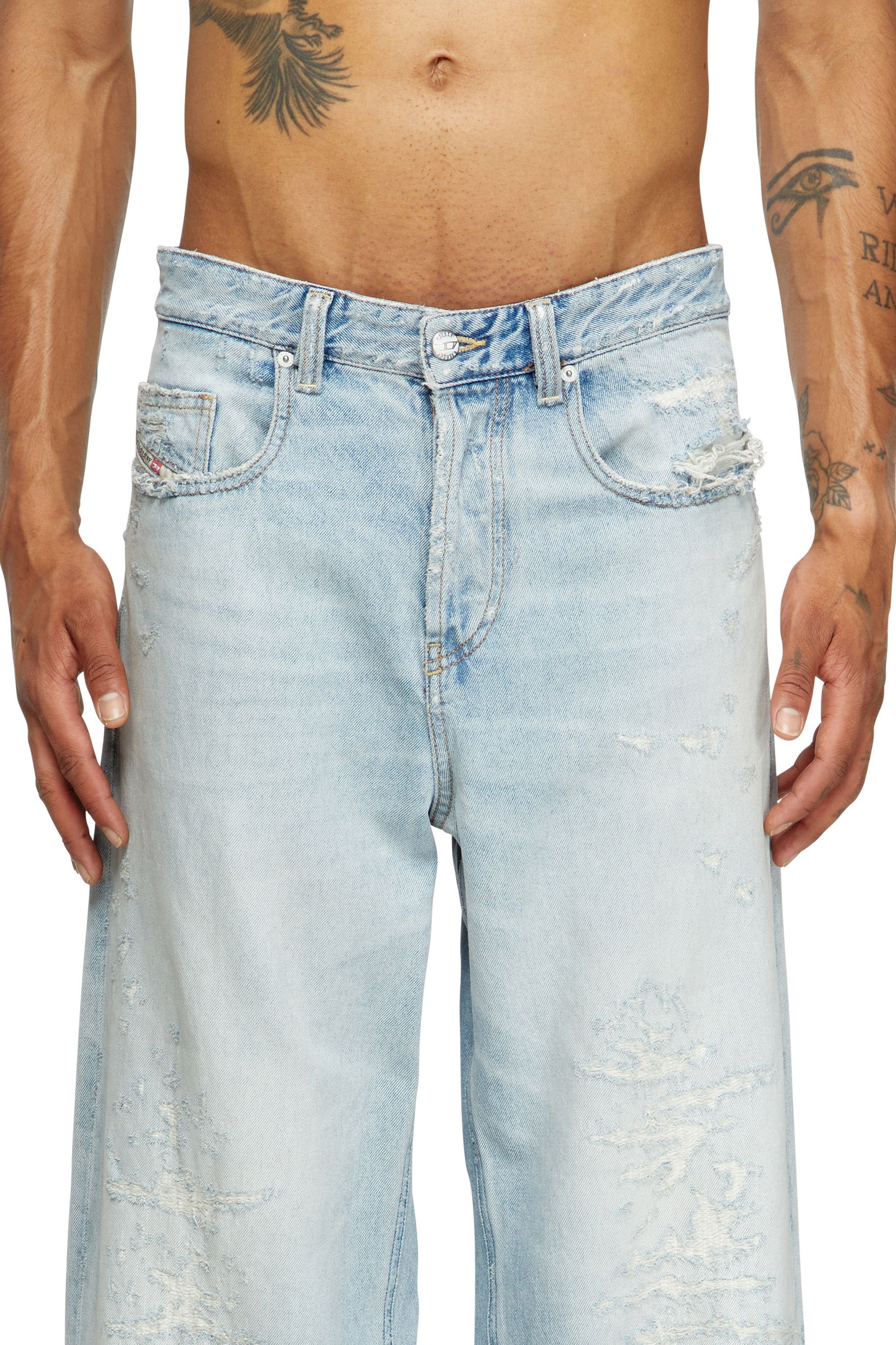 DIESEL｜メンズ デニムパンツ RELAXED 2001 D-MACRO L.30 | Rakuten