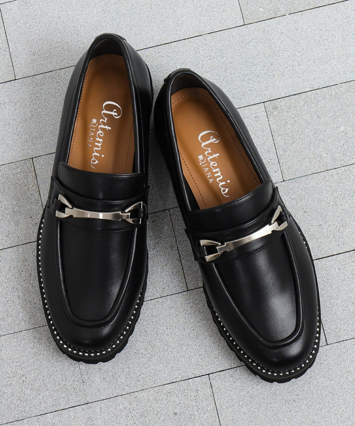 artemis by DIANA｜ボールチェーンデザイン厚底ビットローファー