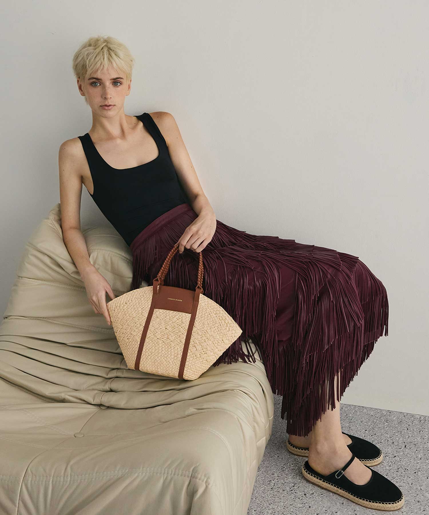 CHARLES & KEITH｜Shalia シャリア ラフィアウーブンバケツバッグ