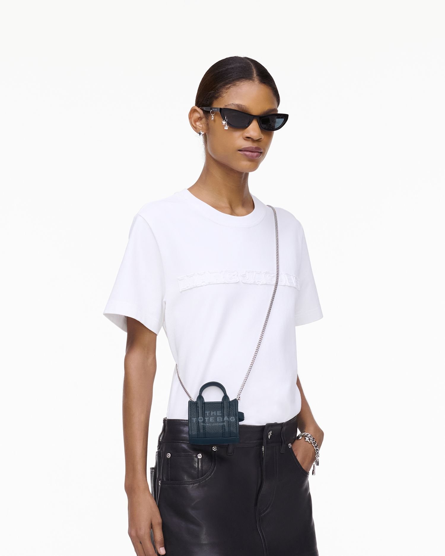 MARC JACOBS(マーク ジェイコブス)｜【公式】THE LEATHER ITEMS NANO