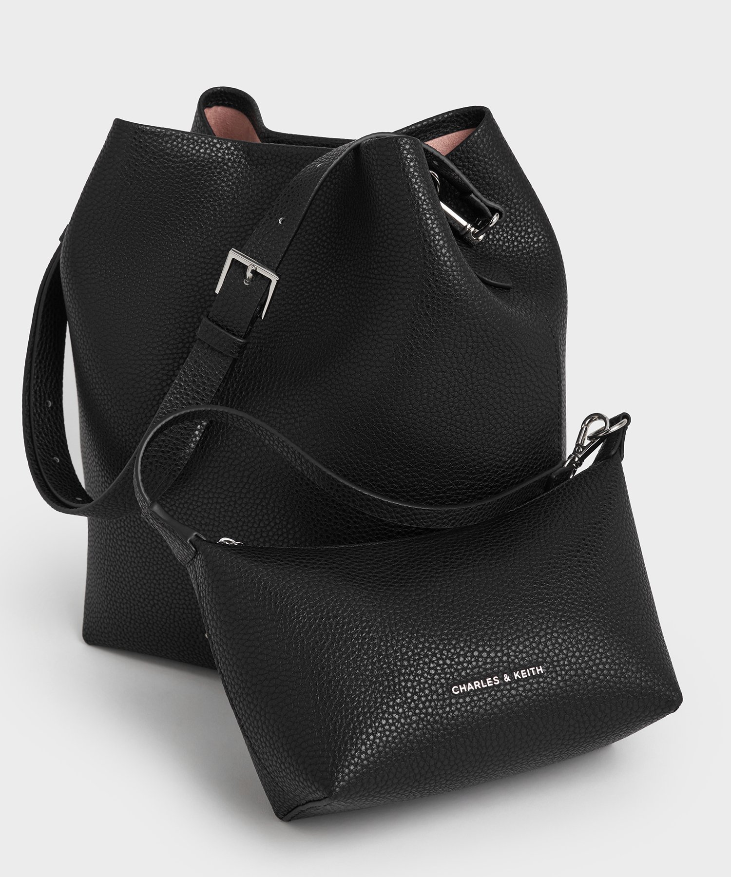 CHARLES & KEITH｜Beryl ベリル バケツバッグ | Rakuten Fashion(楽天