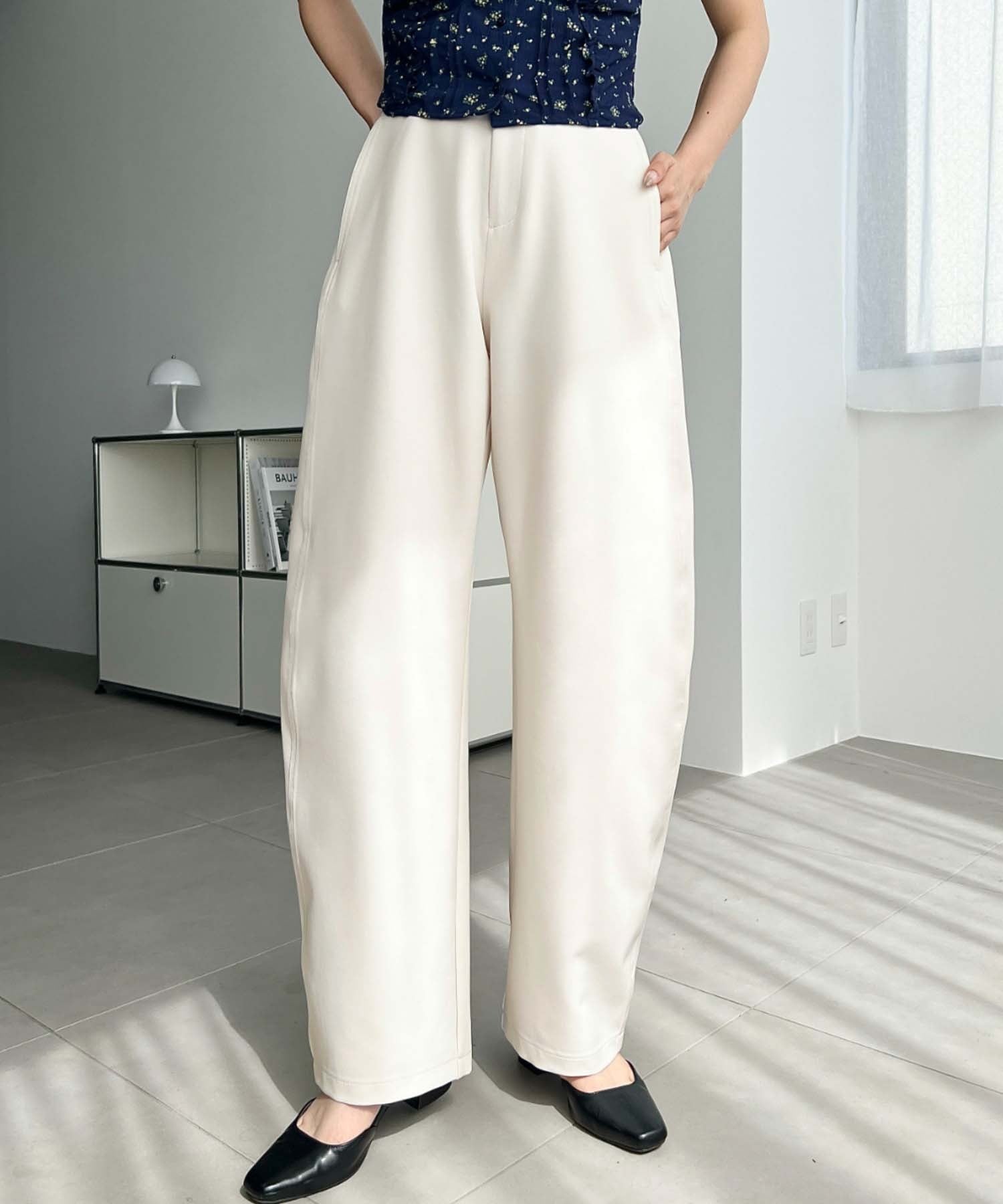 moment+｜厚手TPUカットジョーゼットスラックスカーブパンツ | Rakuten