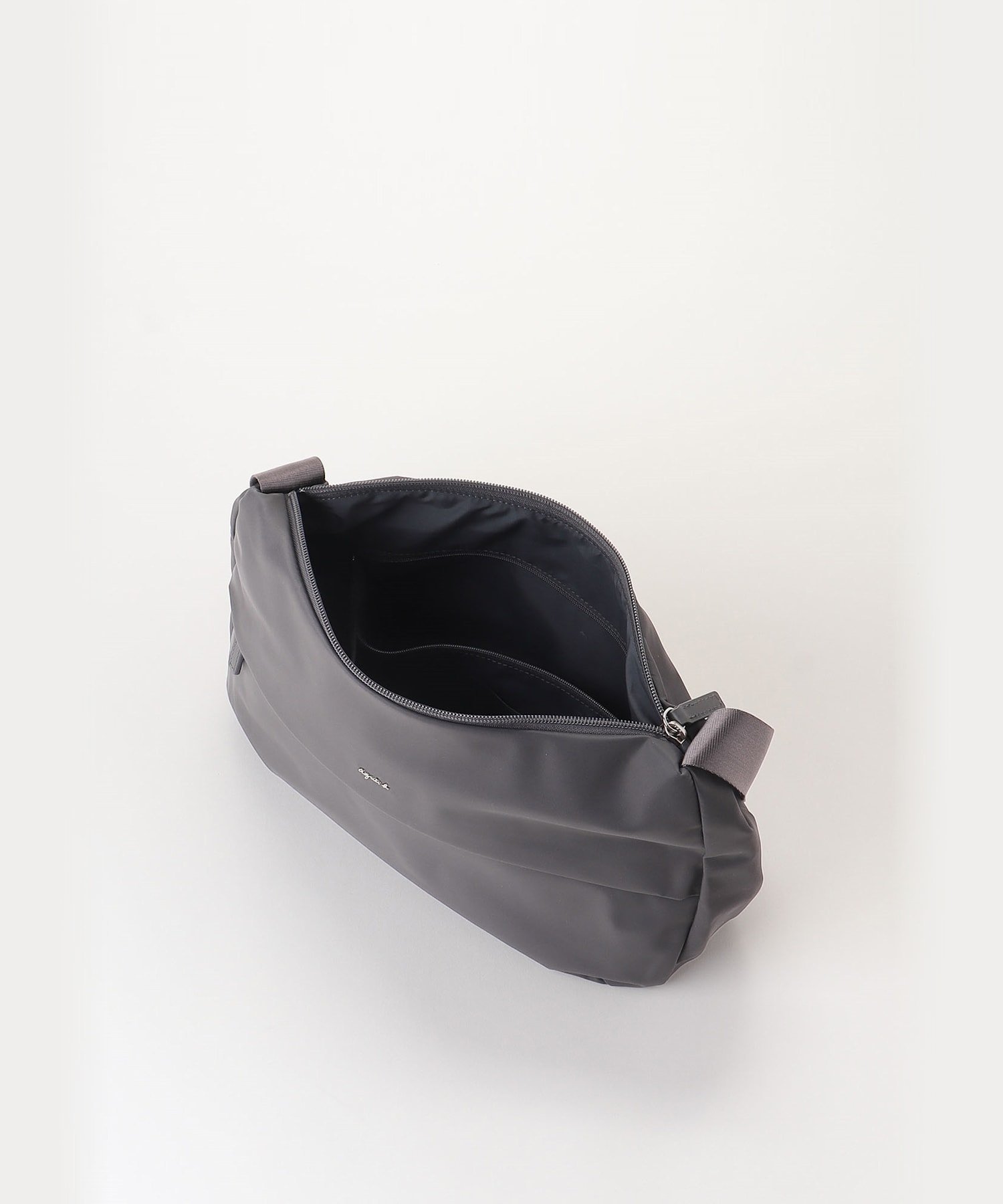 agnes b.｜ナイロン ラージ ショルダーバッグ 