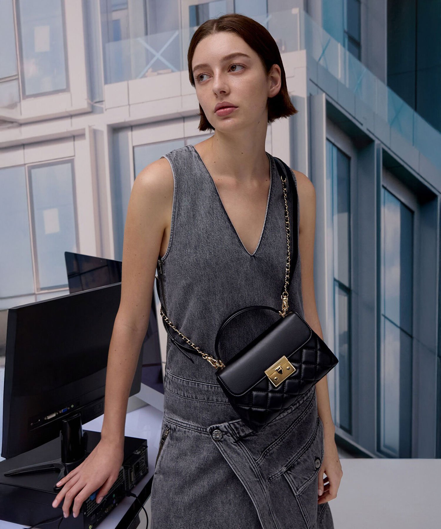 CHARLES & KEITH｜Alva アルヴァ キルトチェーンストラップトップ