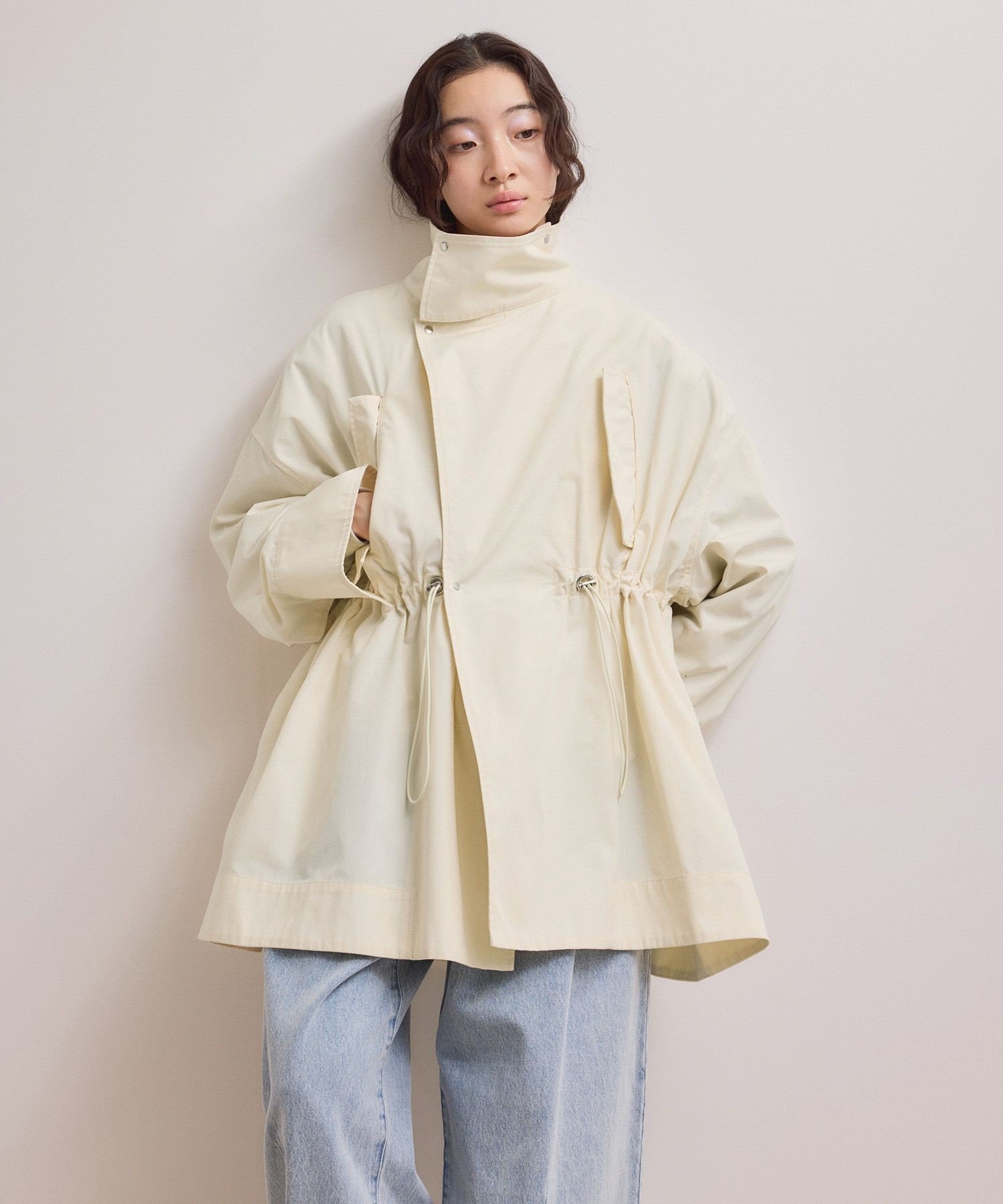 ADAM ET ROPE'｜【WEB限定】・【サステナブル】スタンドカラーハーフ