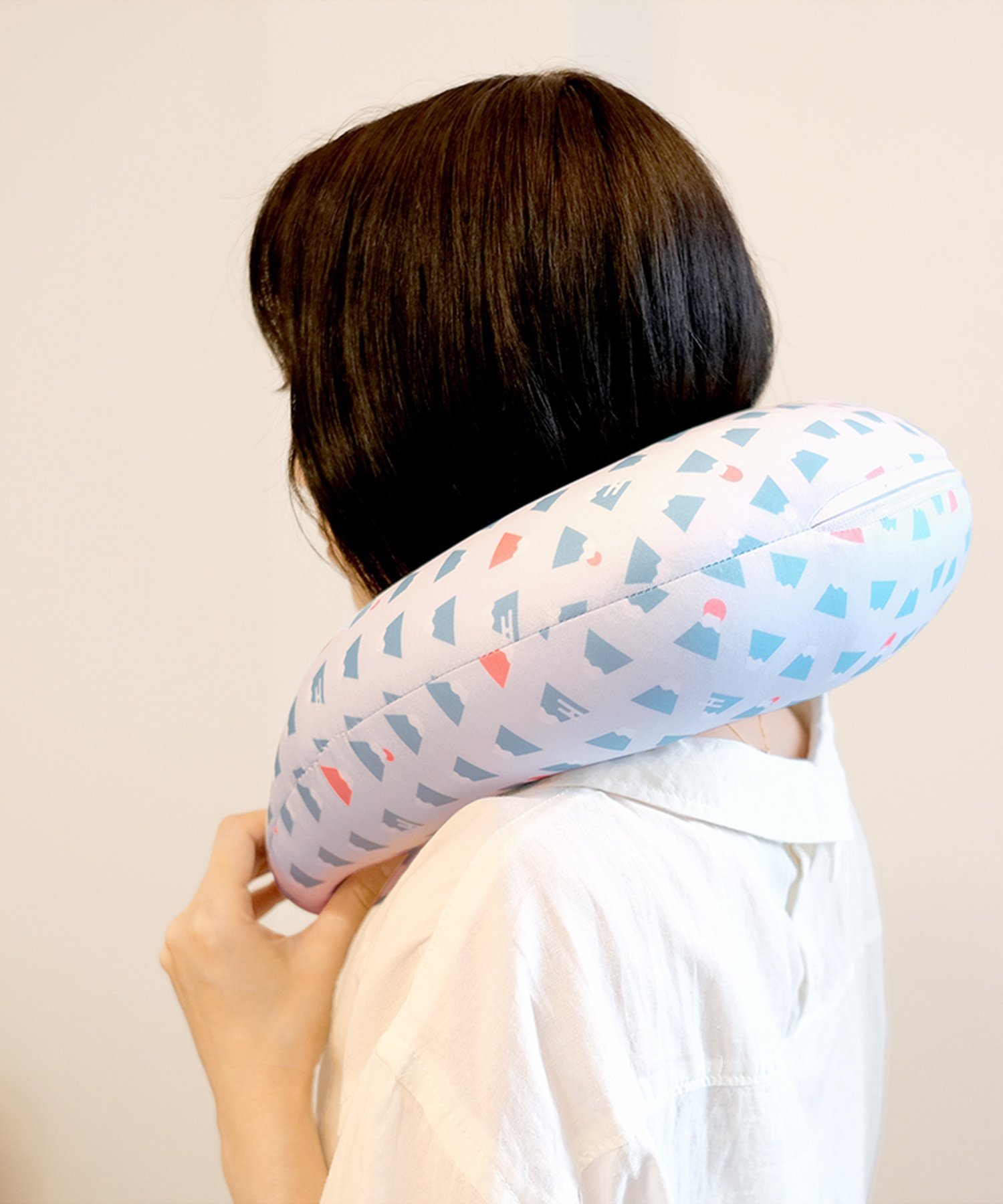 Rora｜和モチーフな2WAYネックピロー | Rakuten Fashion(楽天