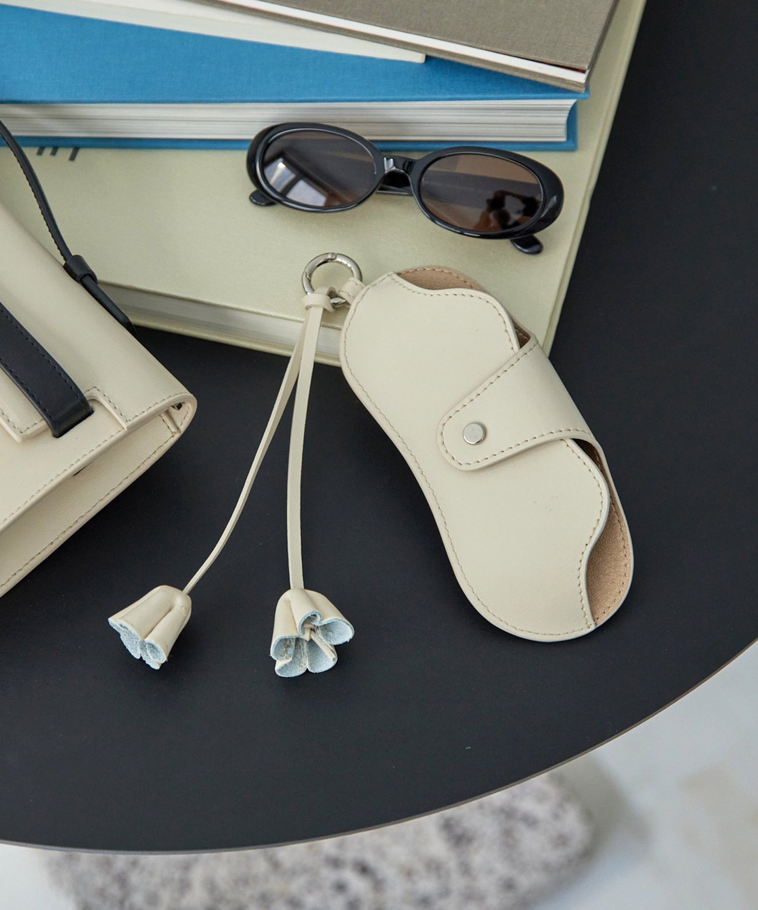 Whim Gazette｜【Hoaw.】Glasses Case | Rakuten Fashion(楽天