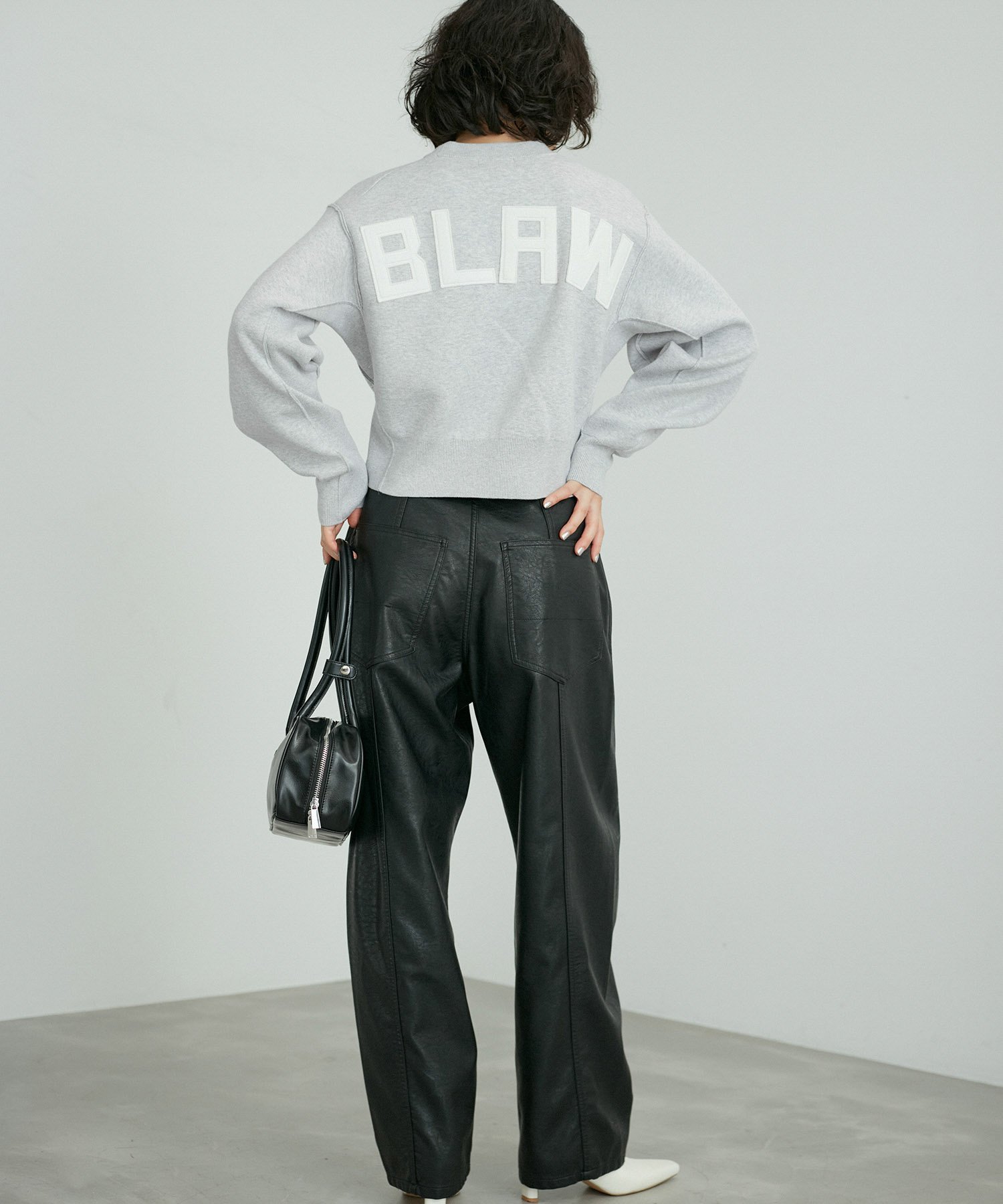 ADAM ET ROPE'｜【サステナブル・洗える】フェルト刺しゅうニットプル