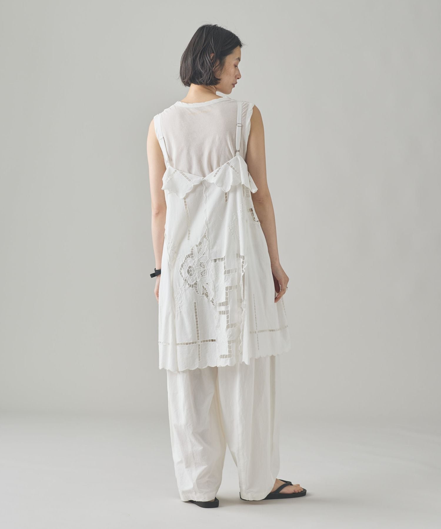 Curensology｜カットワーククロスブラウス | Rakuten Fashion(楽天