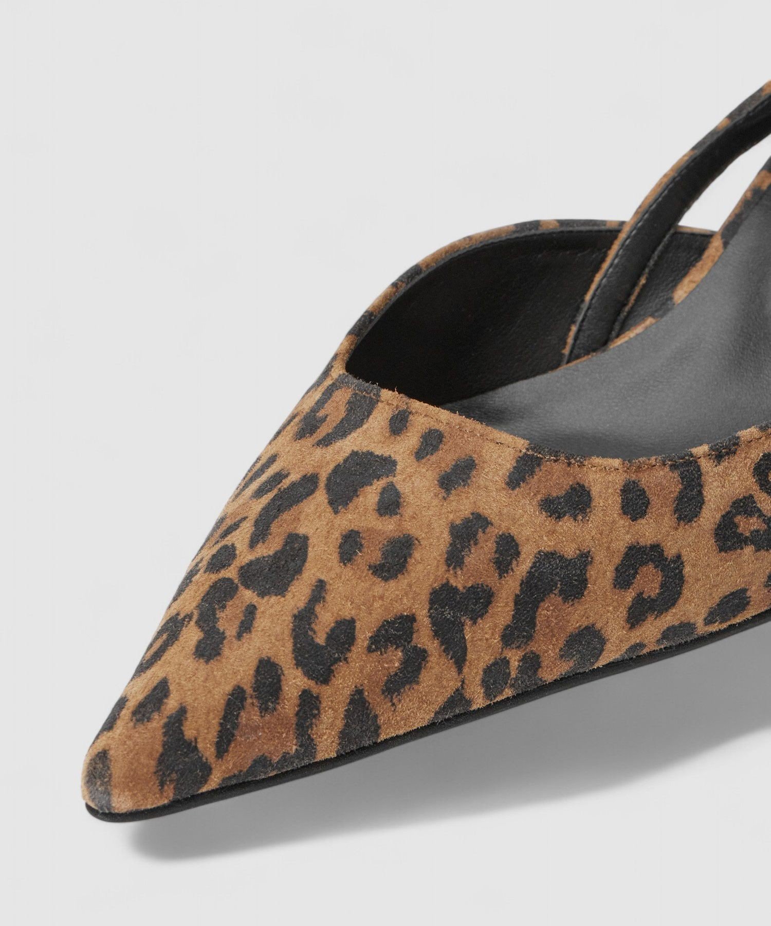 allureville｜◇ ポインテッドスリングバックストラップパンプス