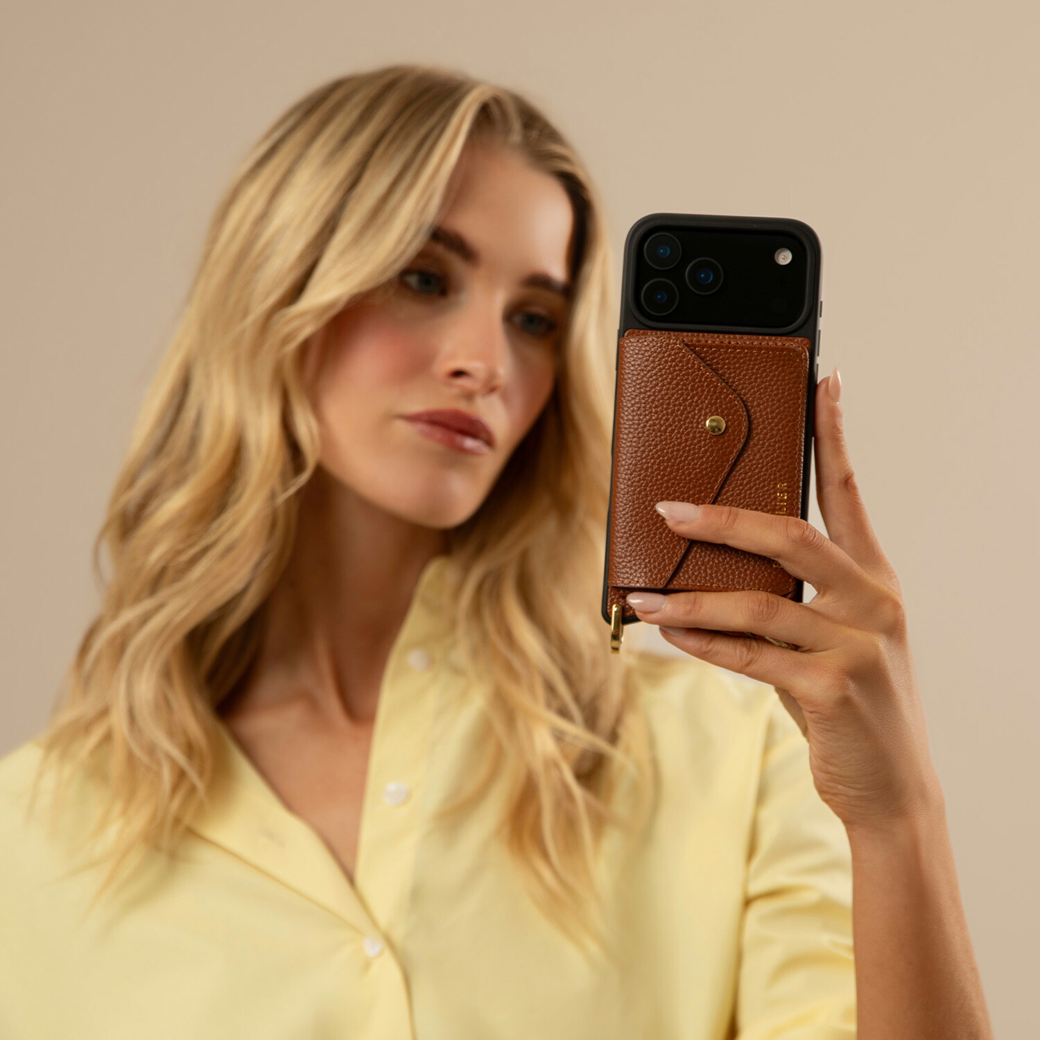 楽天市場】バンドリヤー BANDOLIER スマホショルダー iPhone17 17Pro