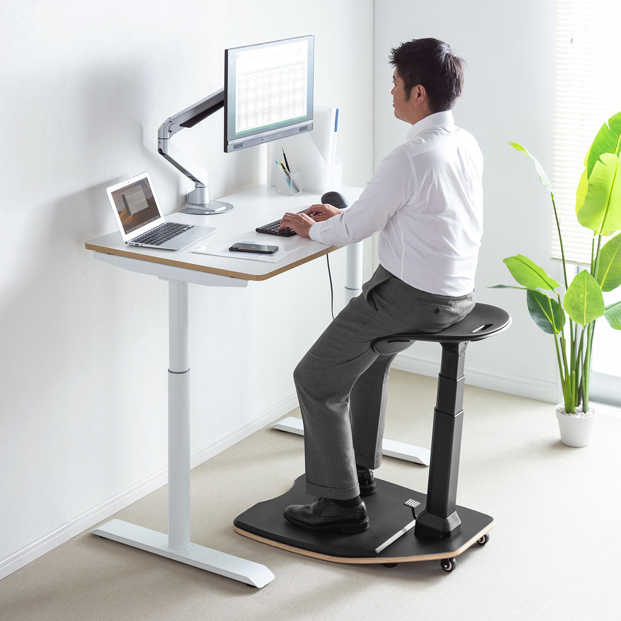 楽天市場】【楽天1位受賞】エルゴノミクスチェア ハイチェア 人間工学