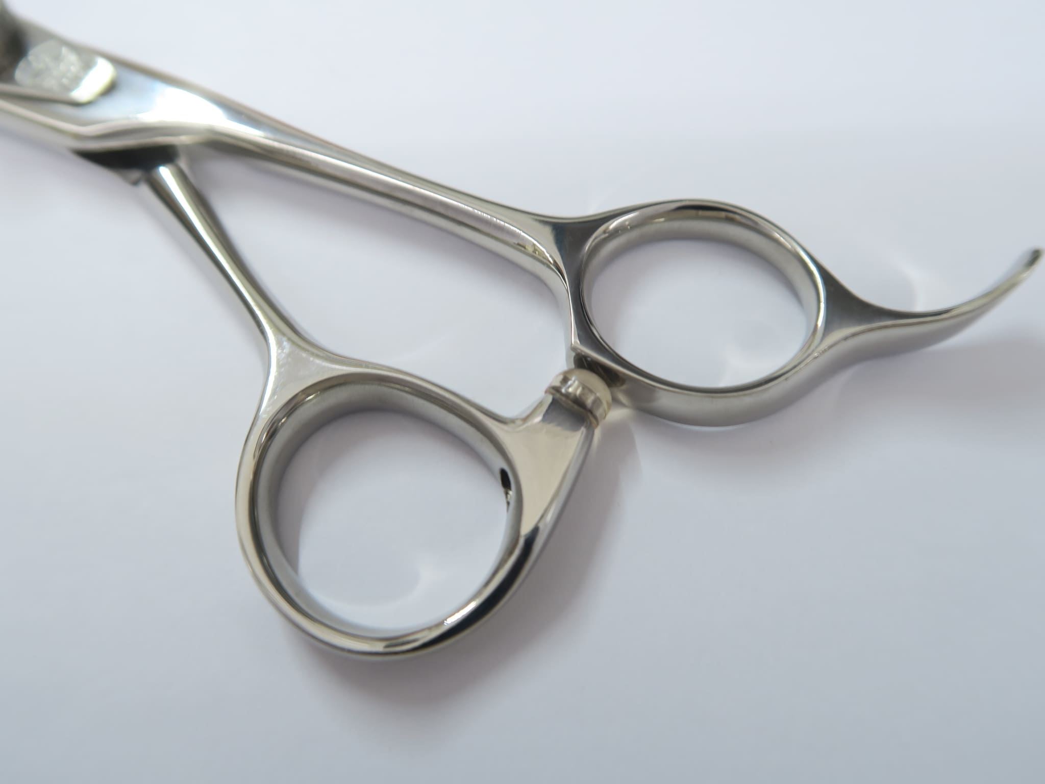 楽天市場】Aランク【柳生 YAGYU】 REOX FX-L 6.0 シザー 美容師・理容