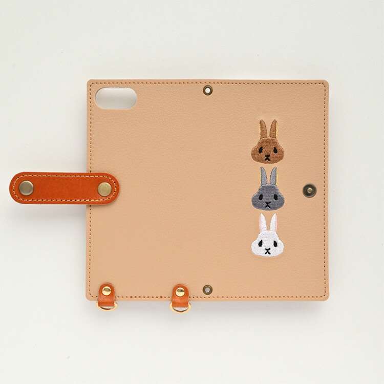 楽天市場】全機種対応 スマホケース 手帳型 【 刺繍 ウサギ 】 縦下げ