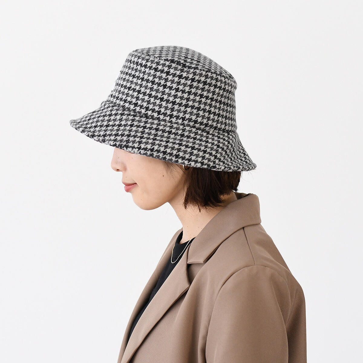 楽天市場】【3/1限定10％オフ＆P10倍】MIU MIU ミュウ ミュウ 帽子