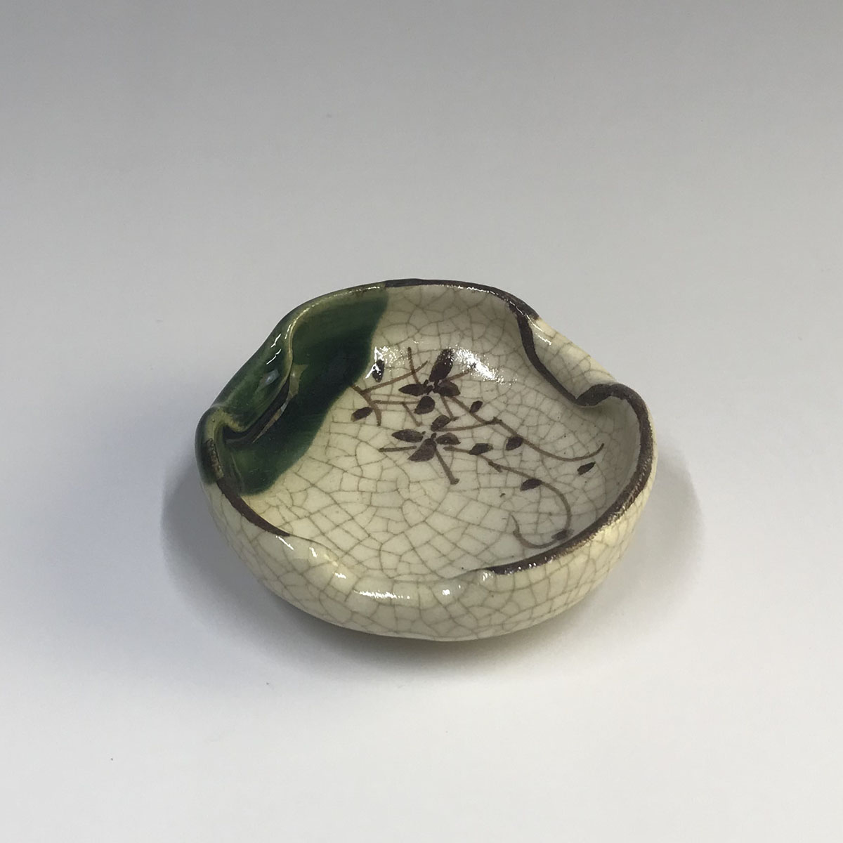 楽天市場】瀬戸織部 つたの葉 豆皿 織部焼 : 干支お雛様のせともの市場