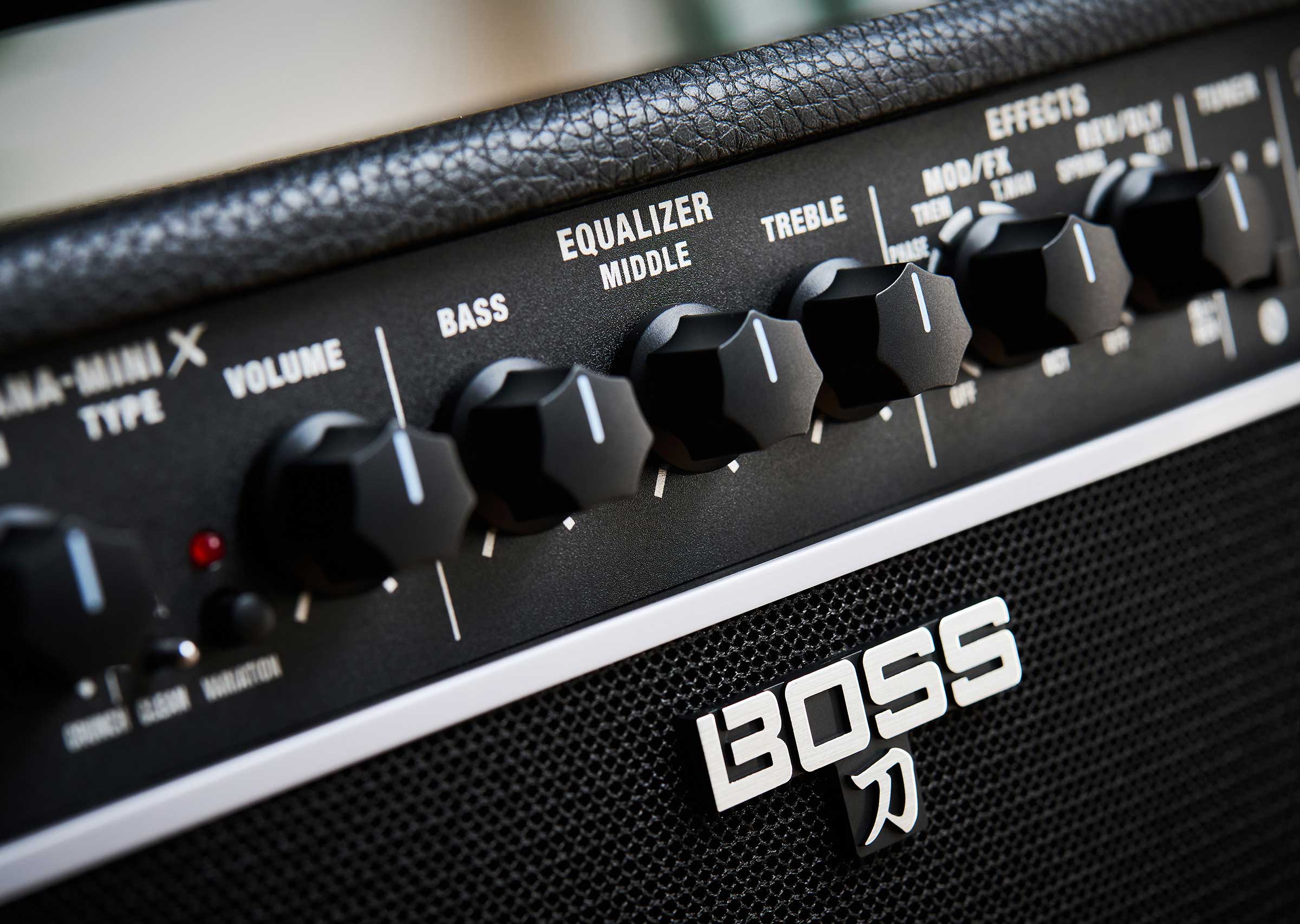 楽天市場】【簡単操作♪シールド不要で快適演奏】 BOSS KATANA-MINI X