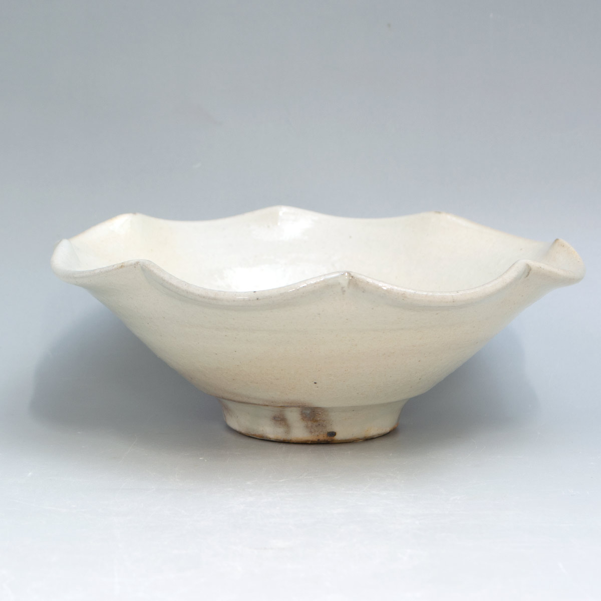 楽天市場】古谷製陶所 信楽焼 輪花小鉢 鉄散 サイズ:(直径)15cm×(高さ