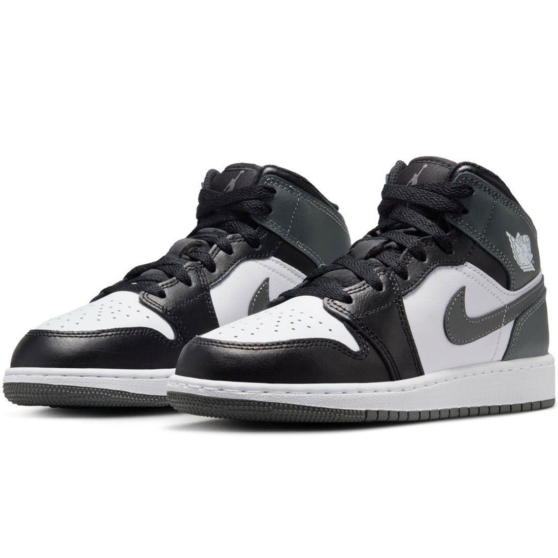 楽天市場】ナイキ エア ジョーダン 1 ミッド GS NIKE J AIR JORDAN 1