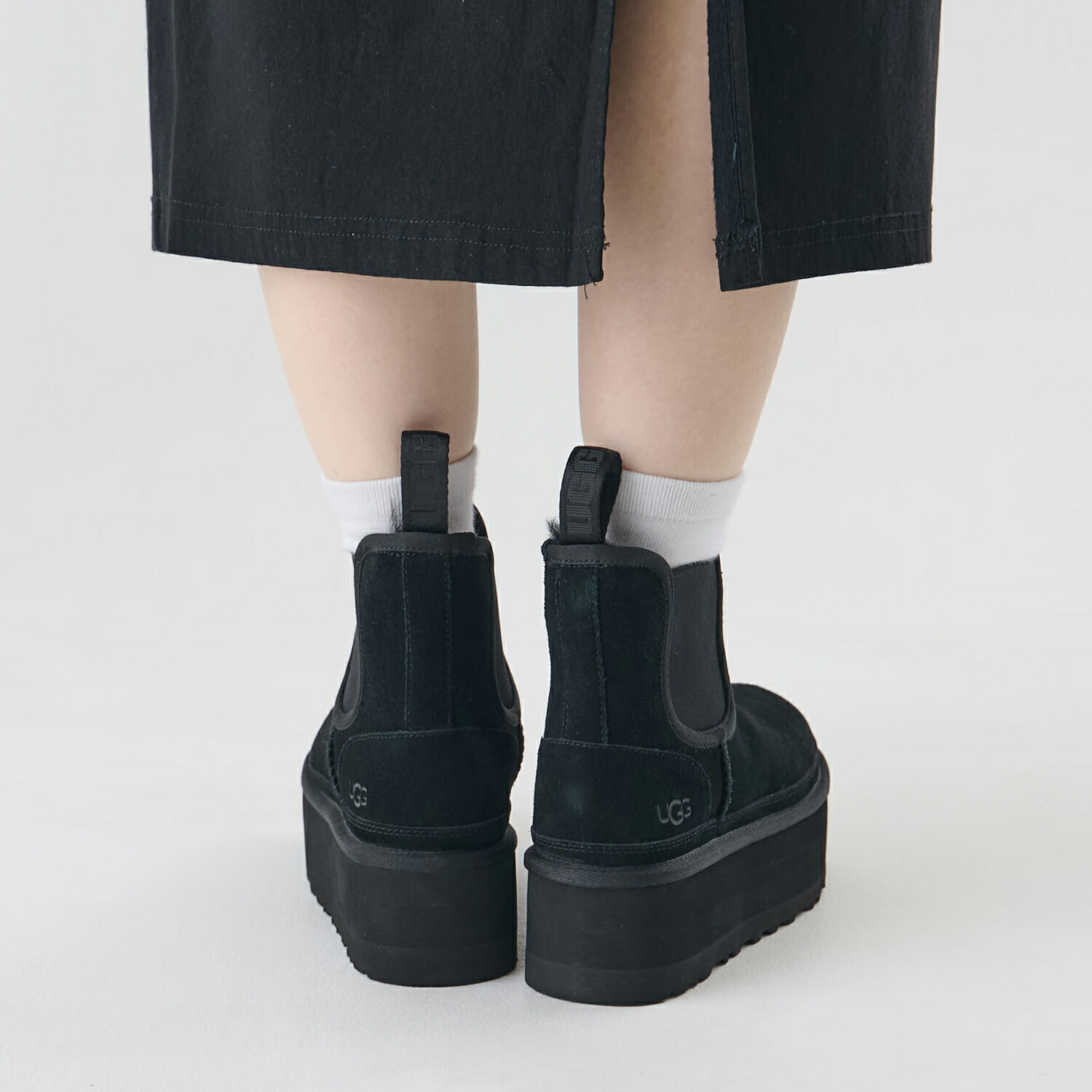 楽天市場】UGG アグ ニューメル プラットフォーム チェルシー ブーツ