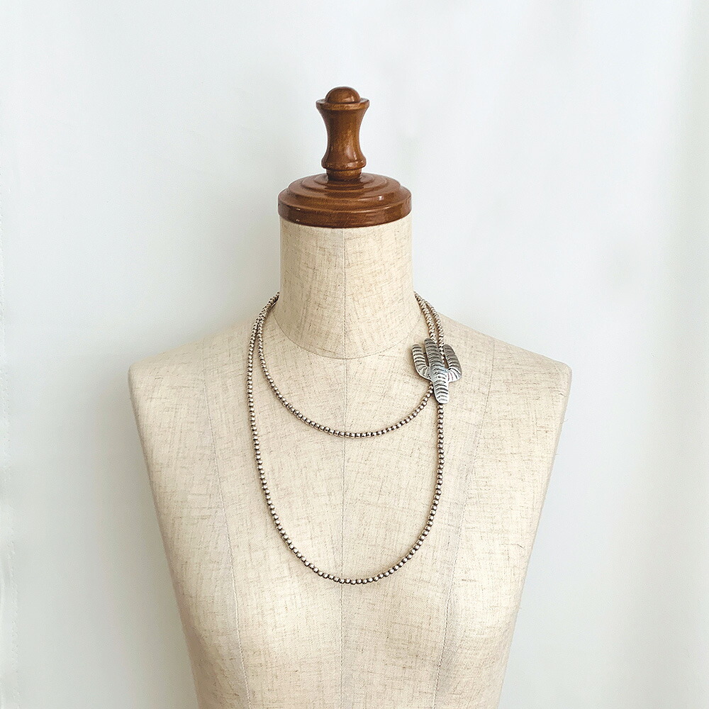 メルヴィンフランシススカルピンブローチ