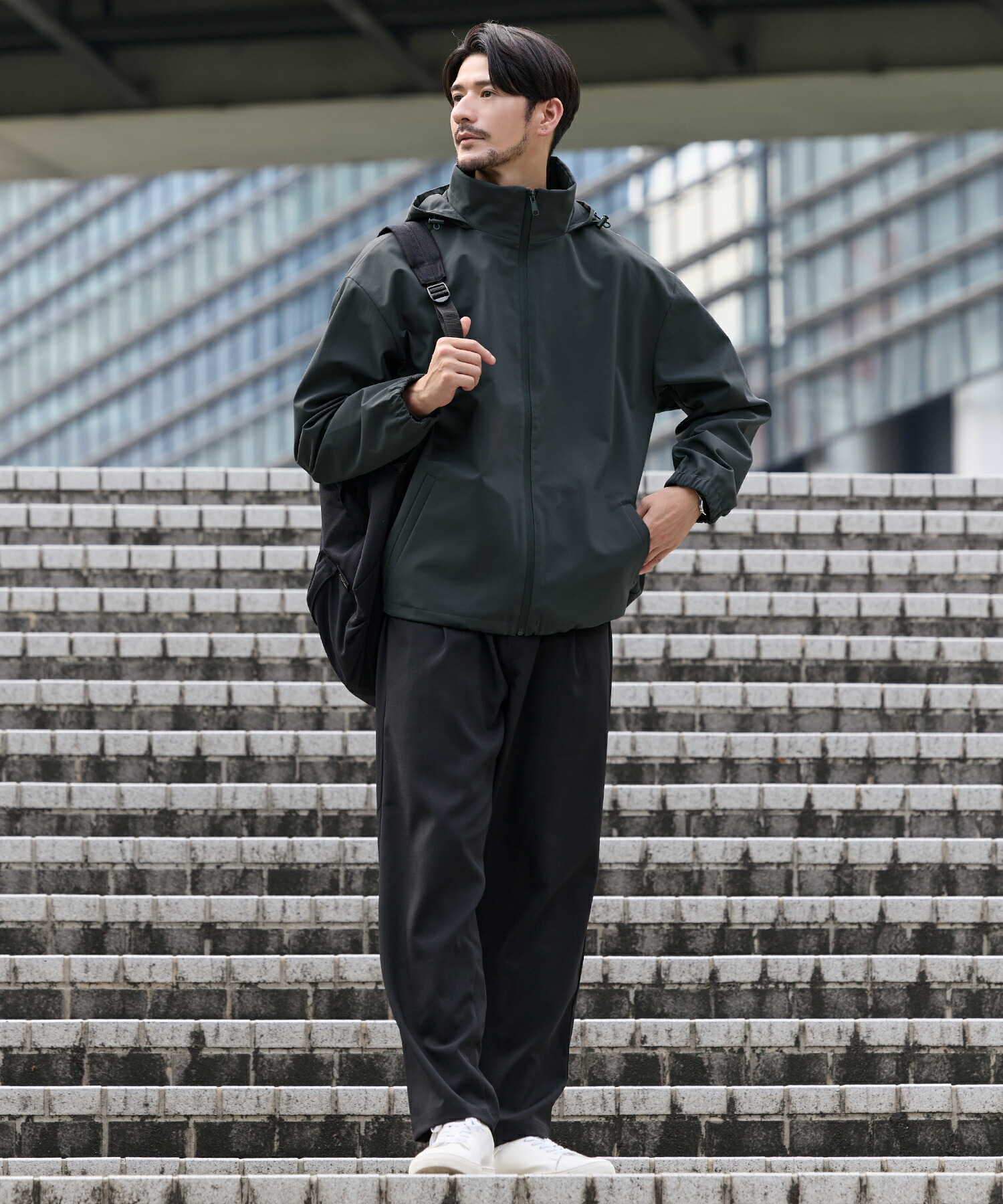 フード付きウインドブレーカー(アウター(ブルゾン、ウインド 【雷市場