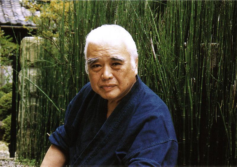 楽天市場】文化勲章受章 青木龍山 天目釉彩ダリア陶額 : 貴陶 Takatoh