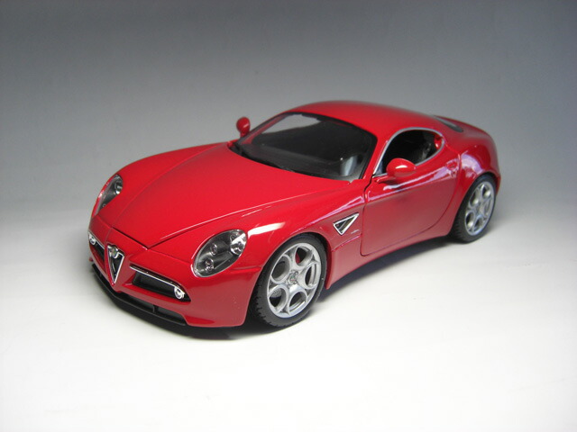 アルファロメオ 8C コンペティチィオーネ 1/18 ☆予約品☆ MOTORHELIX