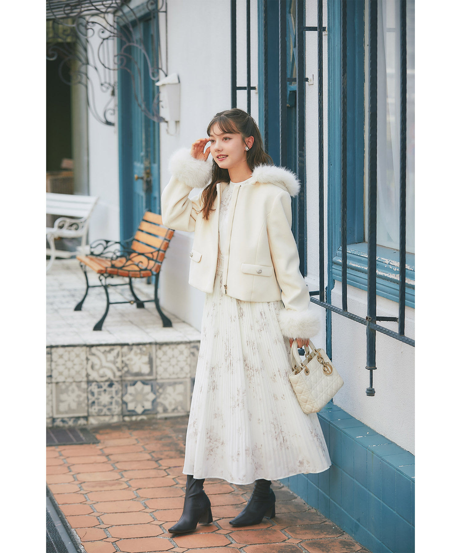 楽天市場】取り外し可能なファー付きビジュー装飾ショートコート