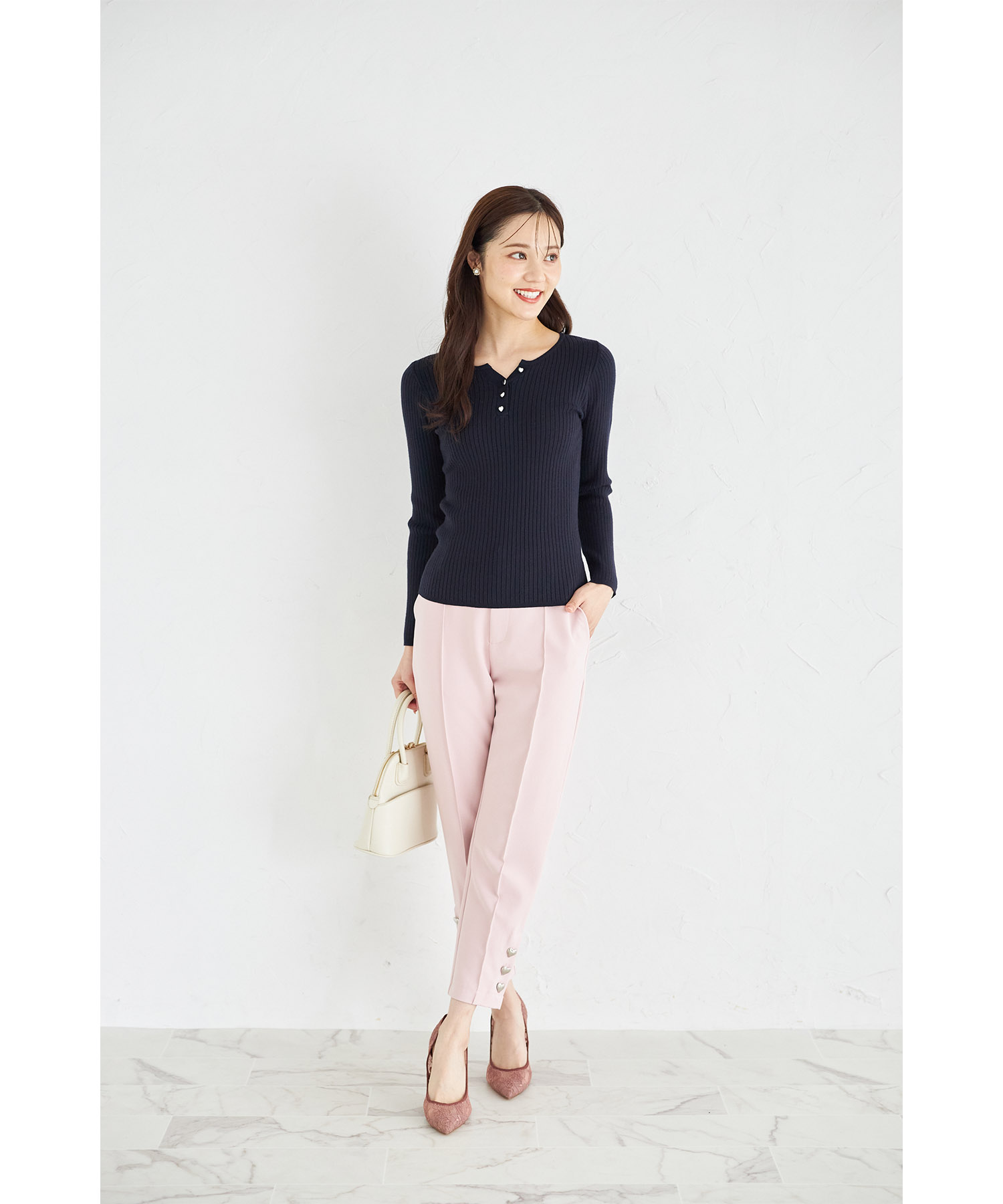 楽天市場】ポケット付き裾ハートボタン装飾テーパードパンツ【aredis