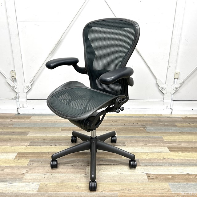 楽天市場】【送料無料!!】Herman Miller ハーマンミラー アーロン