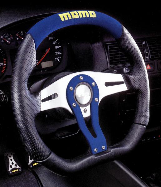 楽天市場】【正規品】MOMO ステアリング TREK R（トレックアール