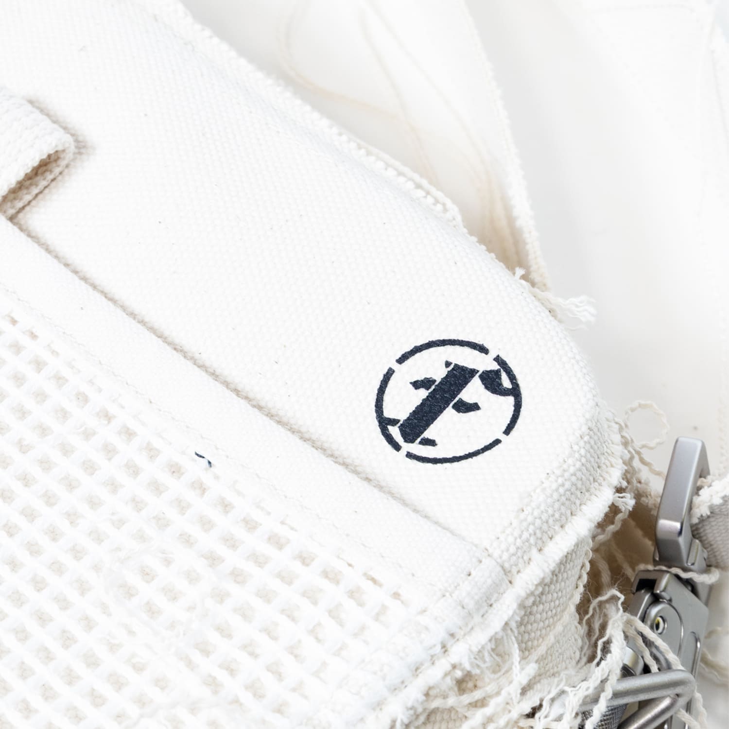 楽天市場】FAKE AS FLOWERS FAF | PROTOTYPE 010 (ECRU) ショルダー