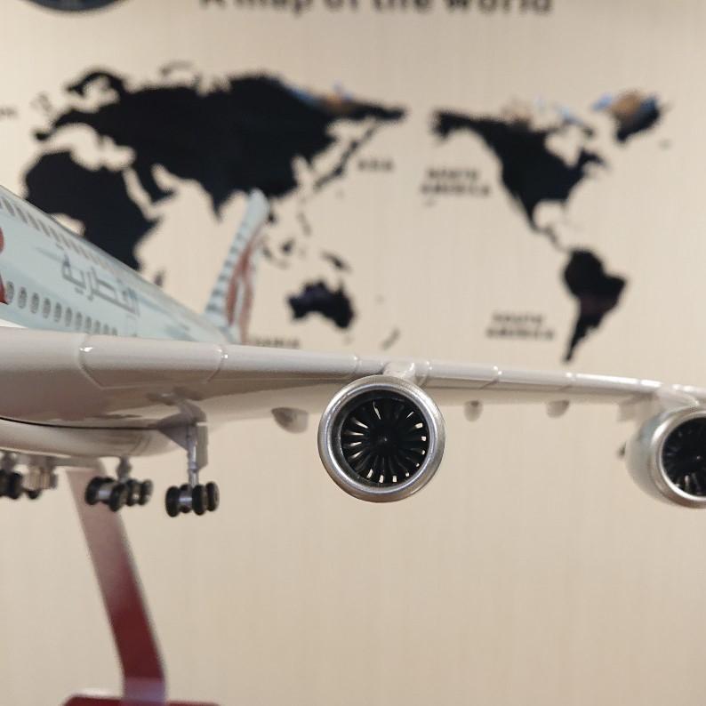 楽天市場】模型飛行機 カタール航空 A380 LED点灯 1/160 スタンド付