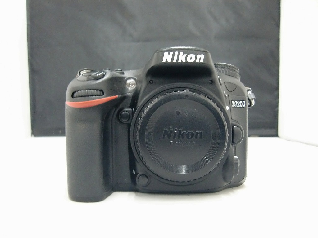 楽天市場】ニコン Nikon デジタル一眼レフカメラ D7200 【中古