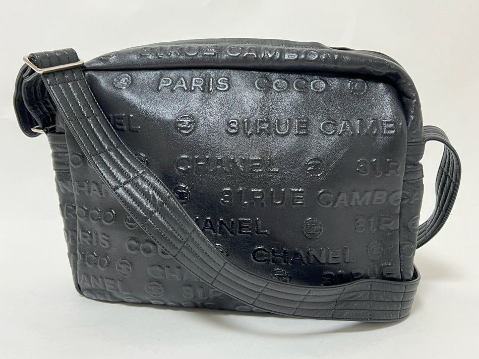シャネル(CHANEL) アンリミテッド(unlimited) 中古 ショルダーバッグ