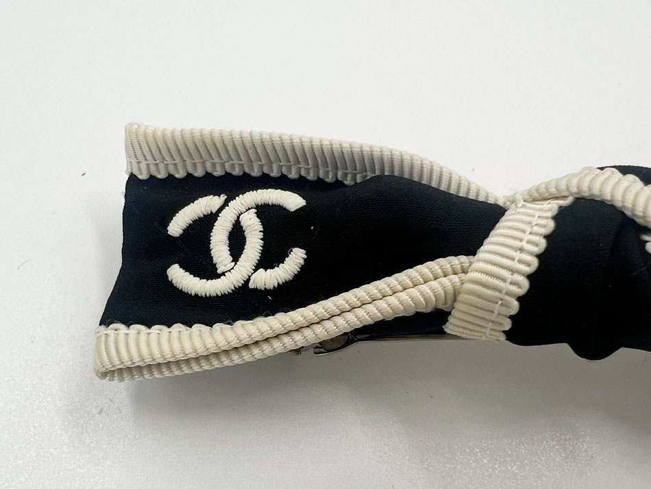 楽天市場】CHANEL シャネル ボウ バレッタ ヘアクリップ 髪留め リボン