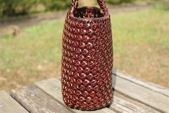 楽天市場】母の日 ギフト プレゼント 牛革 革編み込み 山葡萄風 六角花