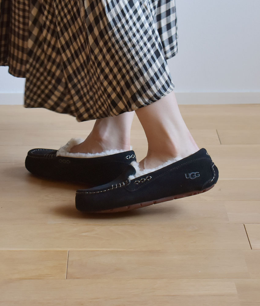 楽天市場】アグ アンスレー UGG モカシン ムートン スエード モカシン