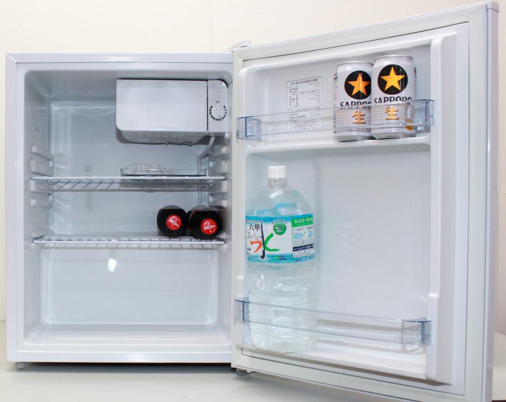 楽天市場】大特価！ 小型冷蔵庫 一人暮らし 70L大容量 製氷室あり 2L